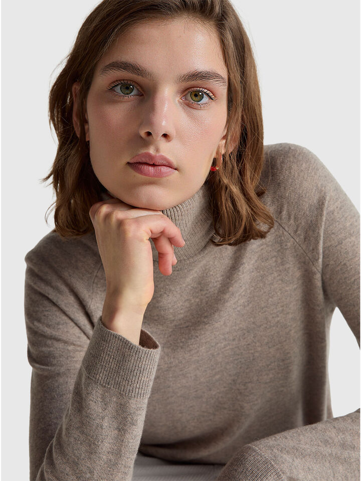 TURTLE NECK SWEATER Women