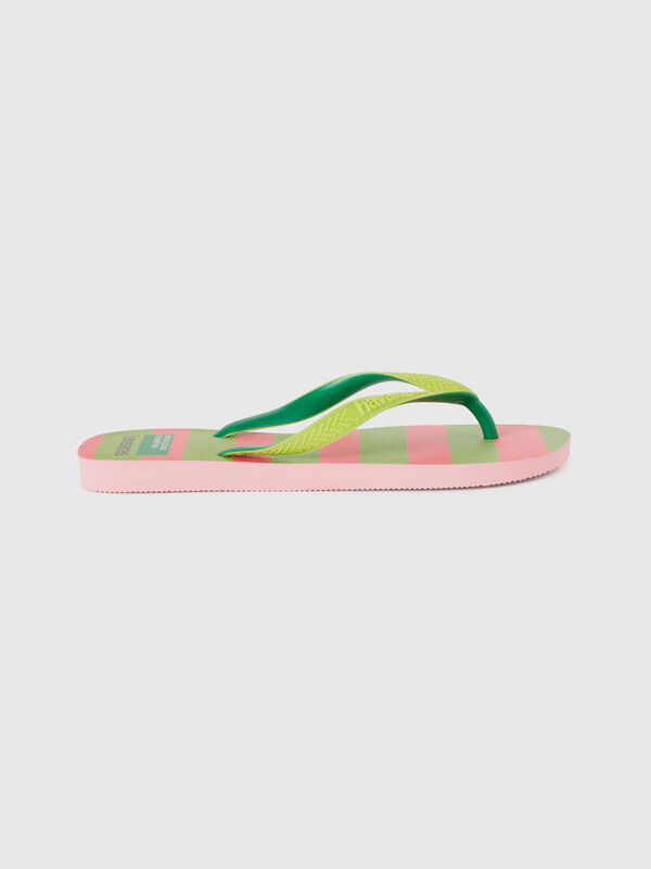 Havaianas flip flops with pink and light green stripes