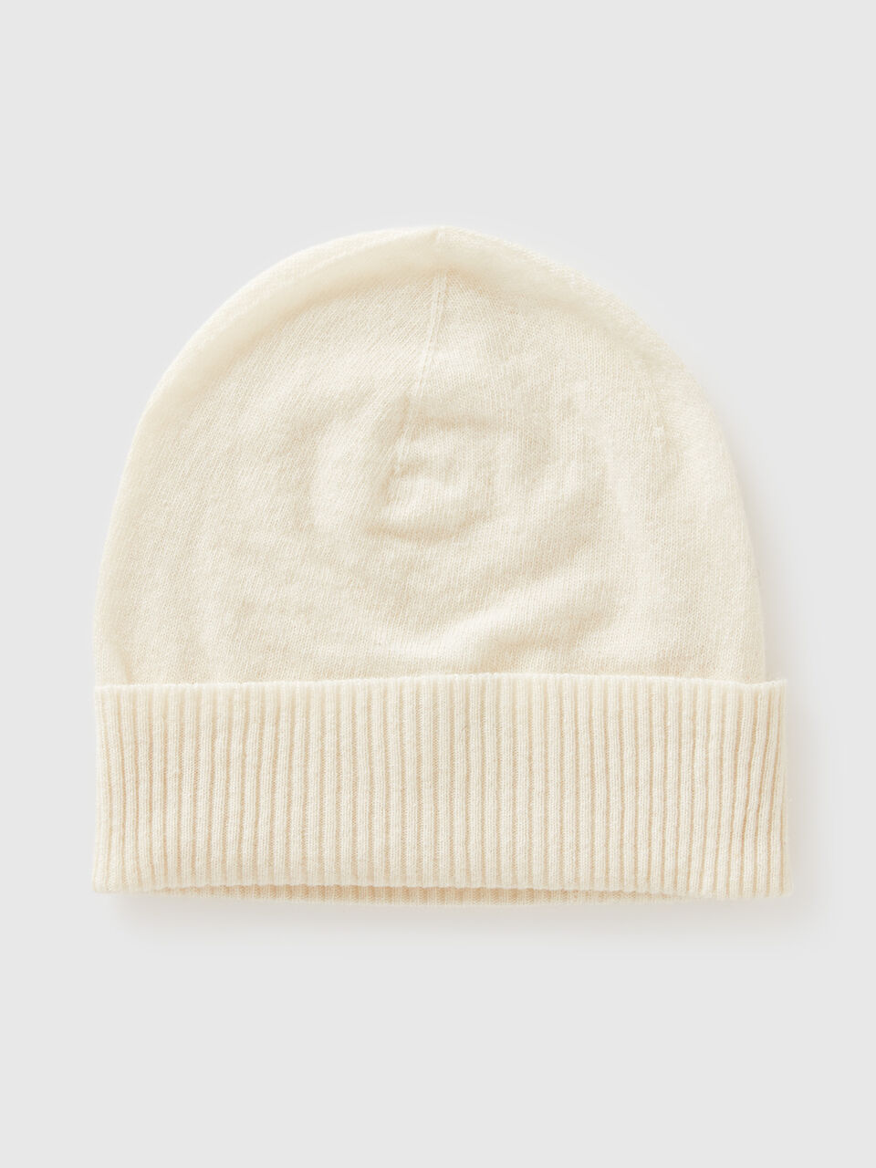 KNITTED - HAT Women image number null