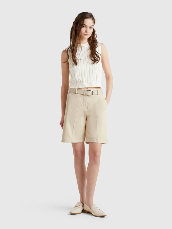 Bermudas with cuff in stretch cotton Women