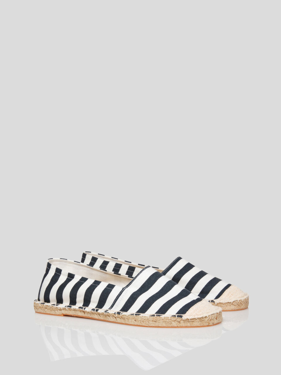 Flat espadrilles image number 1
