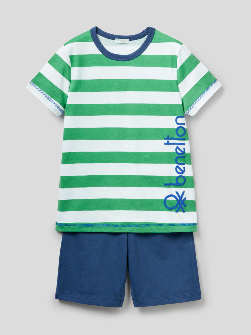 Pyjamas with striped t-shirt image number 1