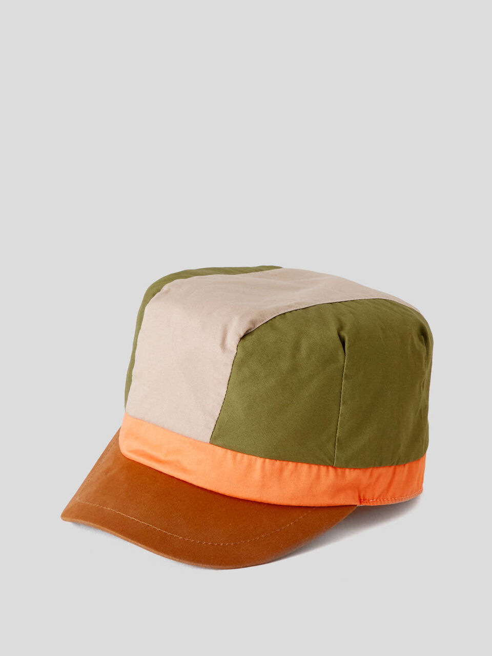 Color block hat image number 1
