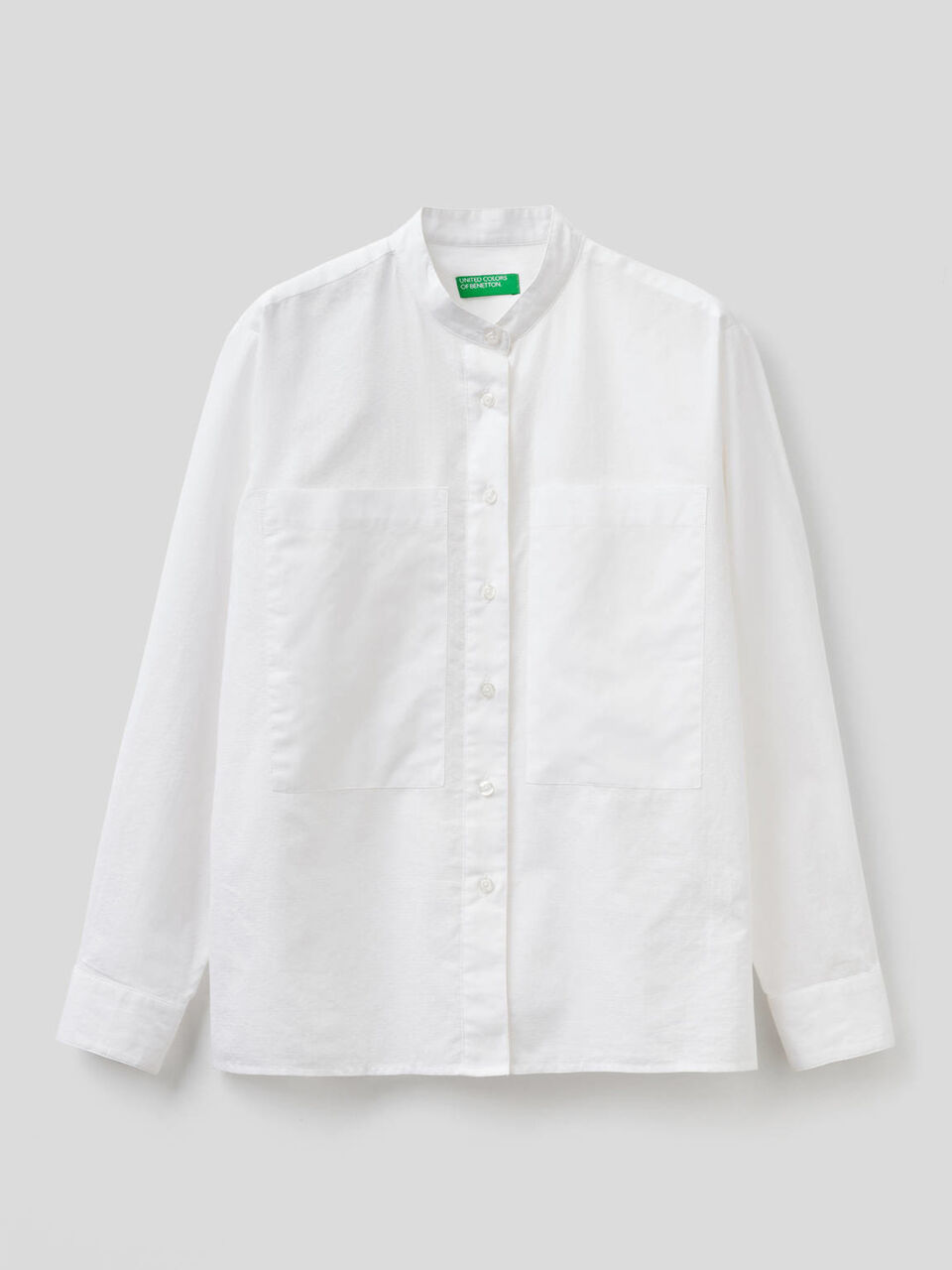 Blouse with maxi pockets in 100% cotton image number 1