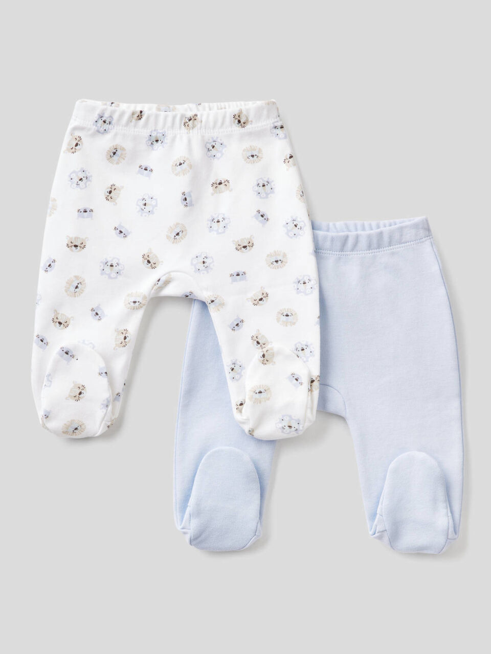 Two pairs of stirrup trousers in organic cotton image number 1
