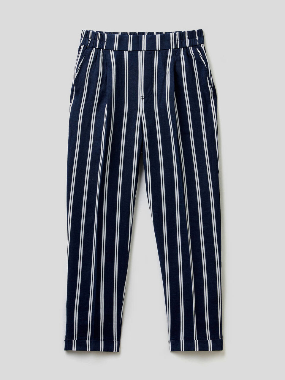 Trousers in 100% linen with pattern print image number 1