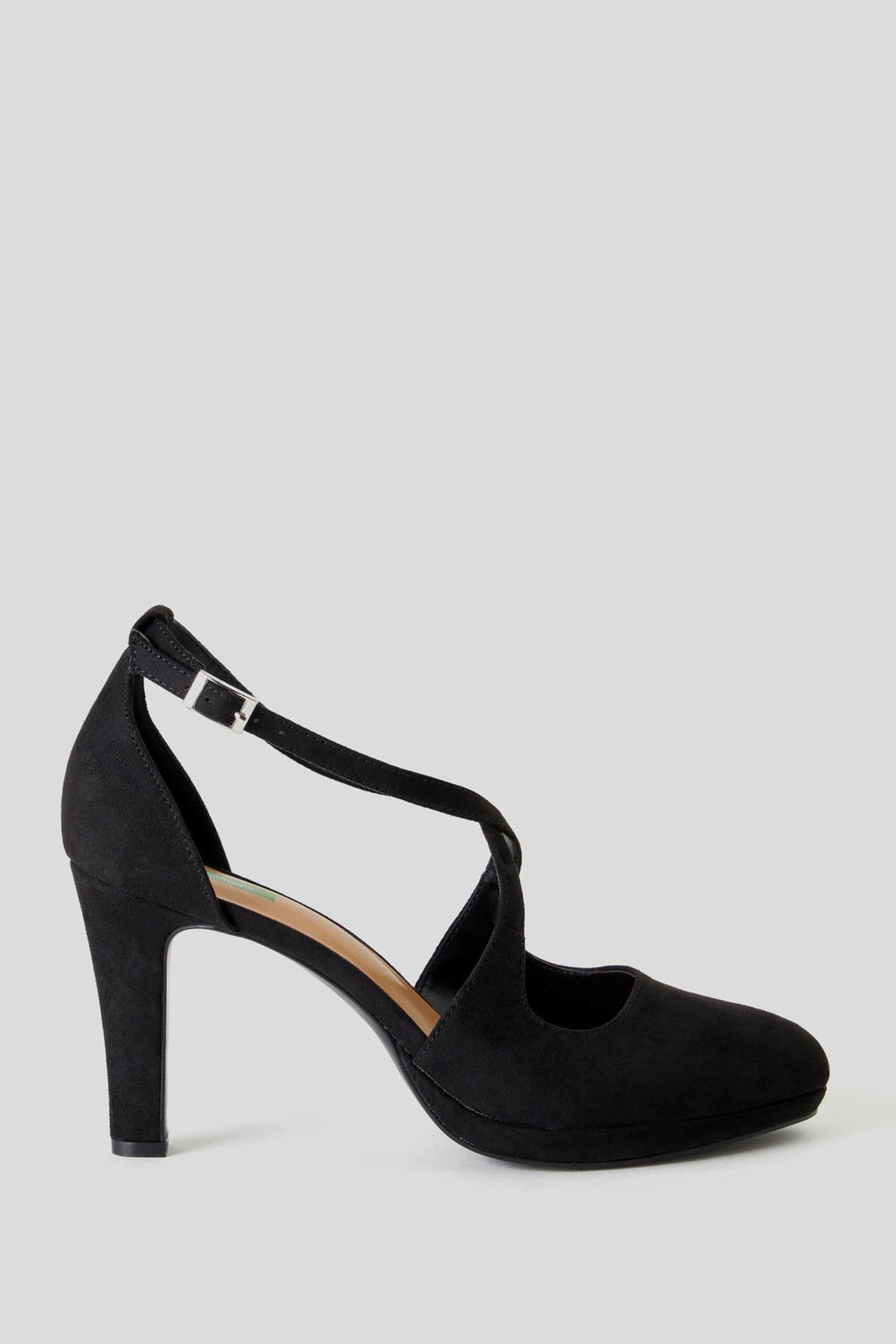 benetton ladies shoes