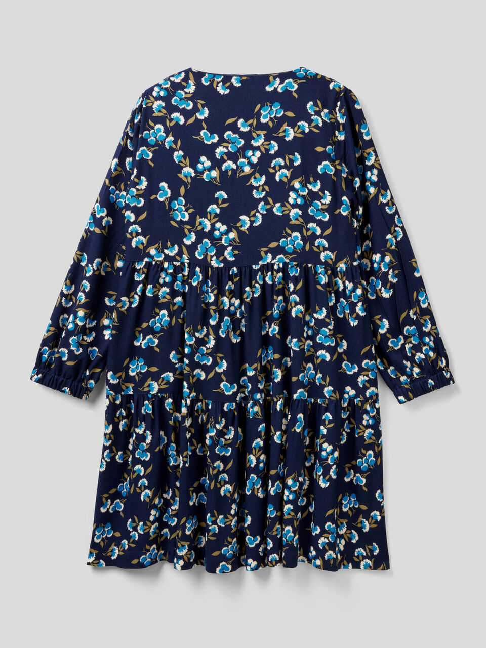 Patterned dress in sustainable viscose image number 2