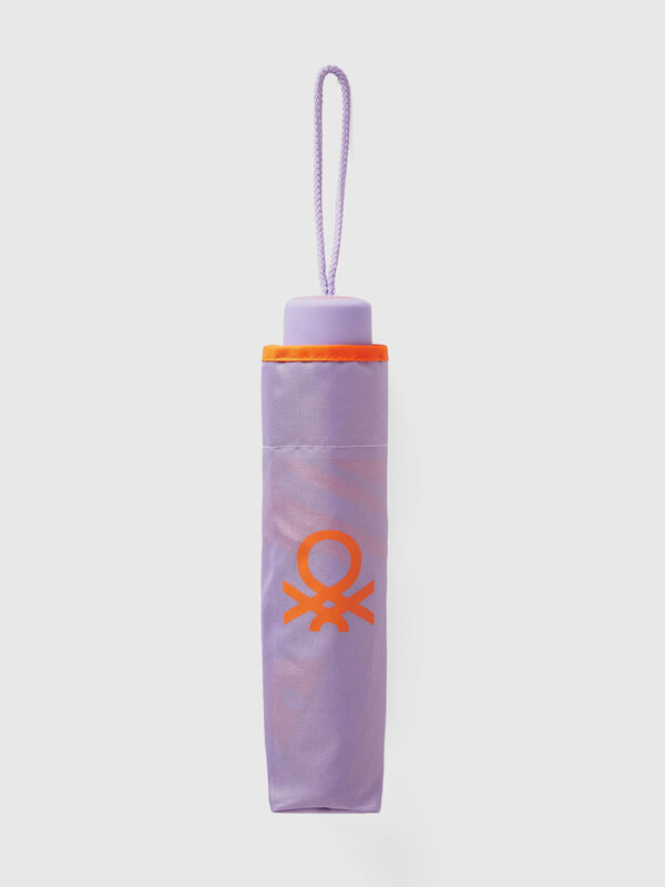 Lilac umbrella