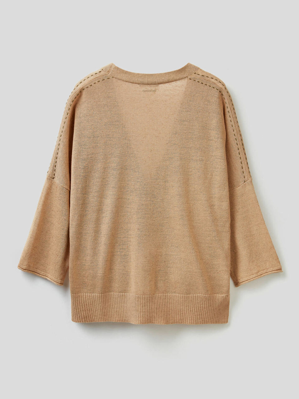 V-neck cardigan image number 2