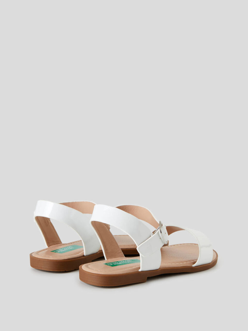 Flat sandals with strap image number 2
