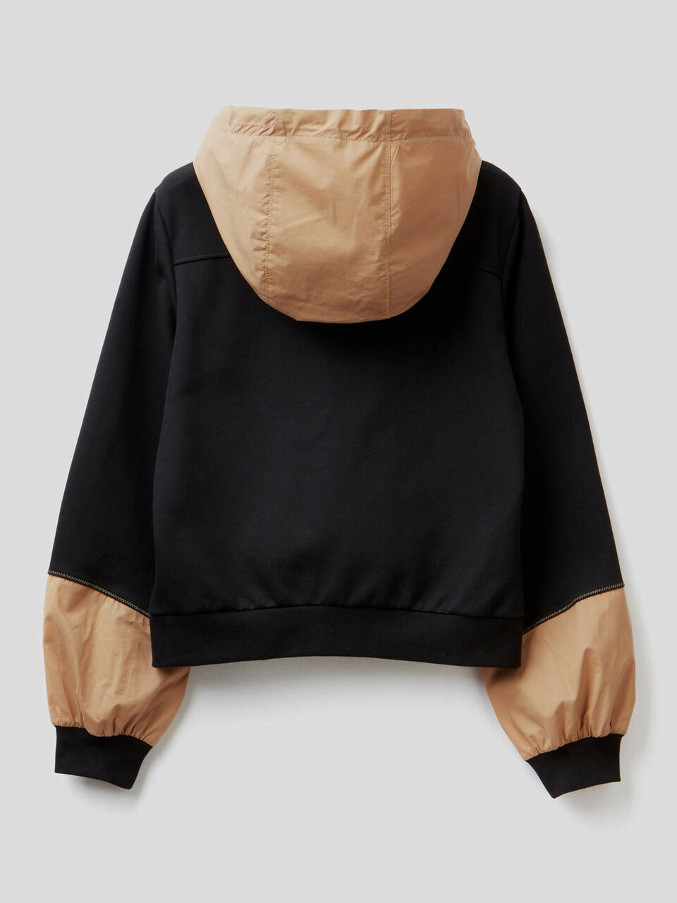 Zip-up hoodie image number 2