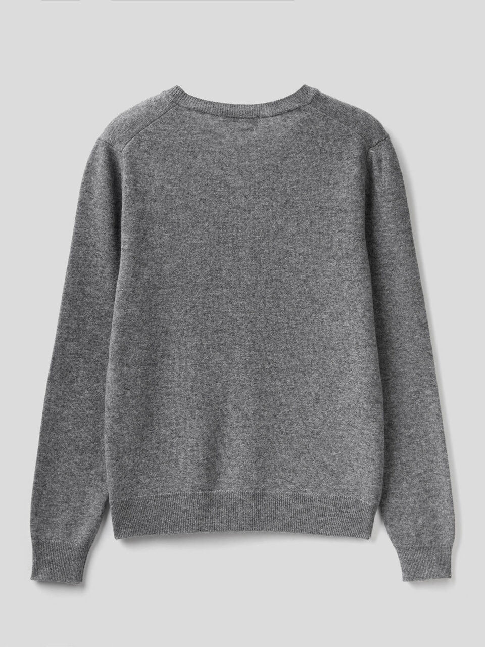 V-neck sweater in pure virgin wool image number 2