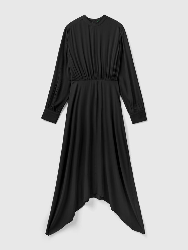 Long dress in flowy viscose image number 1
