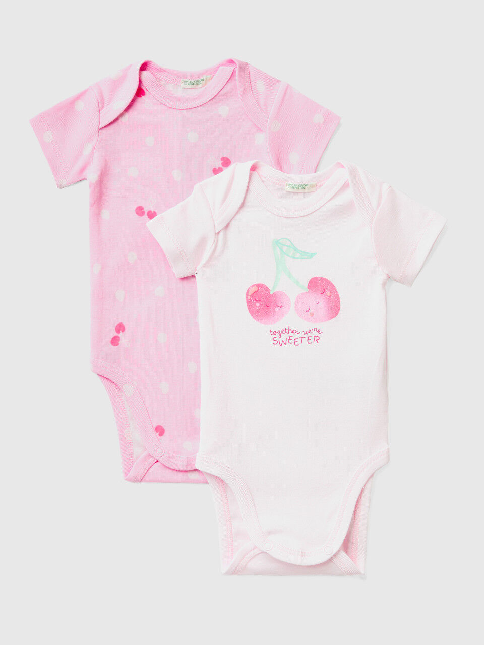 Two short sleeve bodysuits in organic cotton