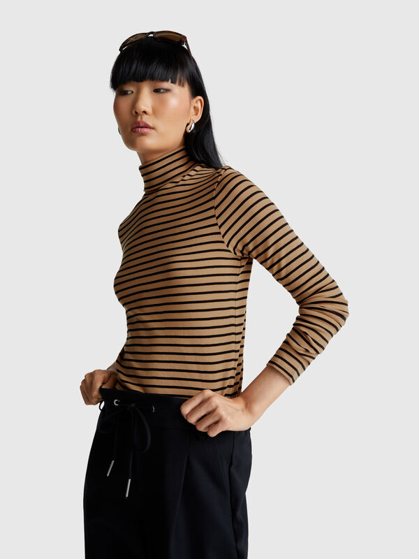 Striped turtleneck t-shirt Women