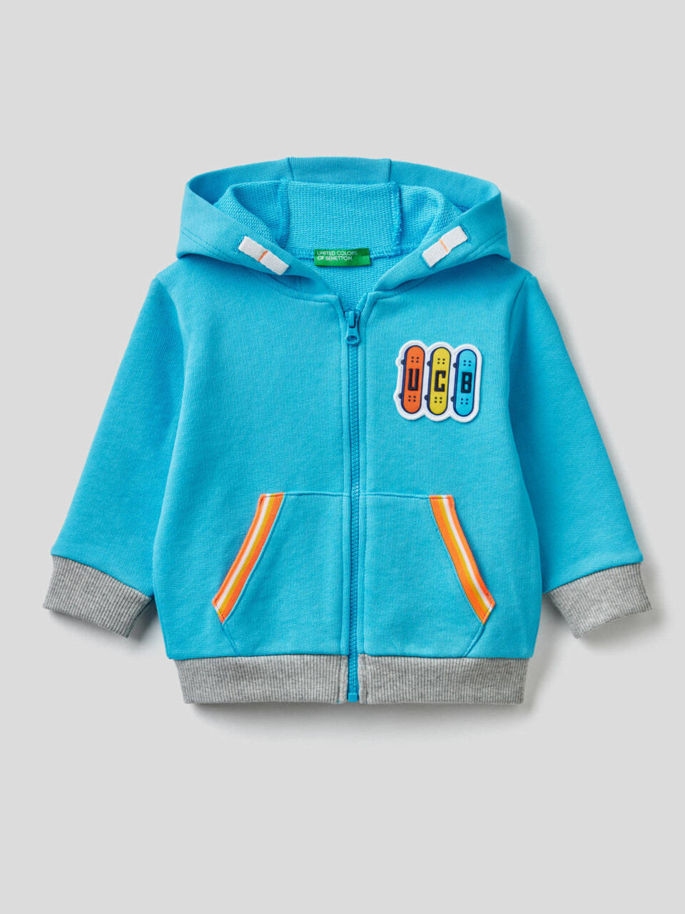 100% cotton sweatshirt with zip and hood image number 1