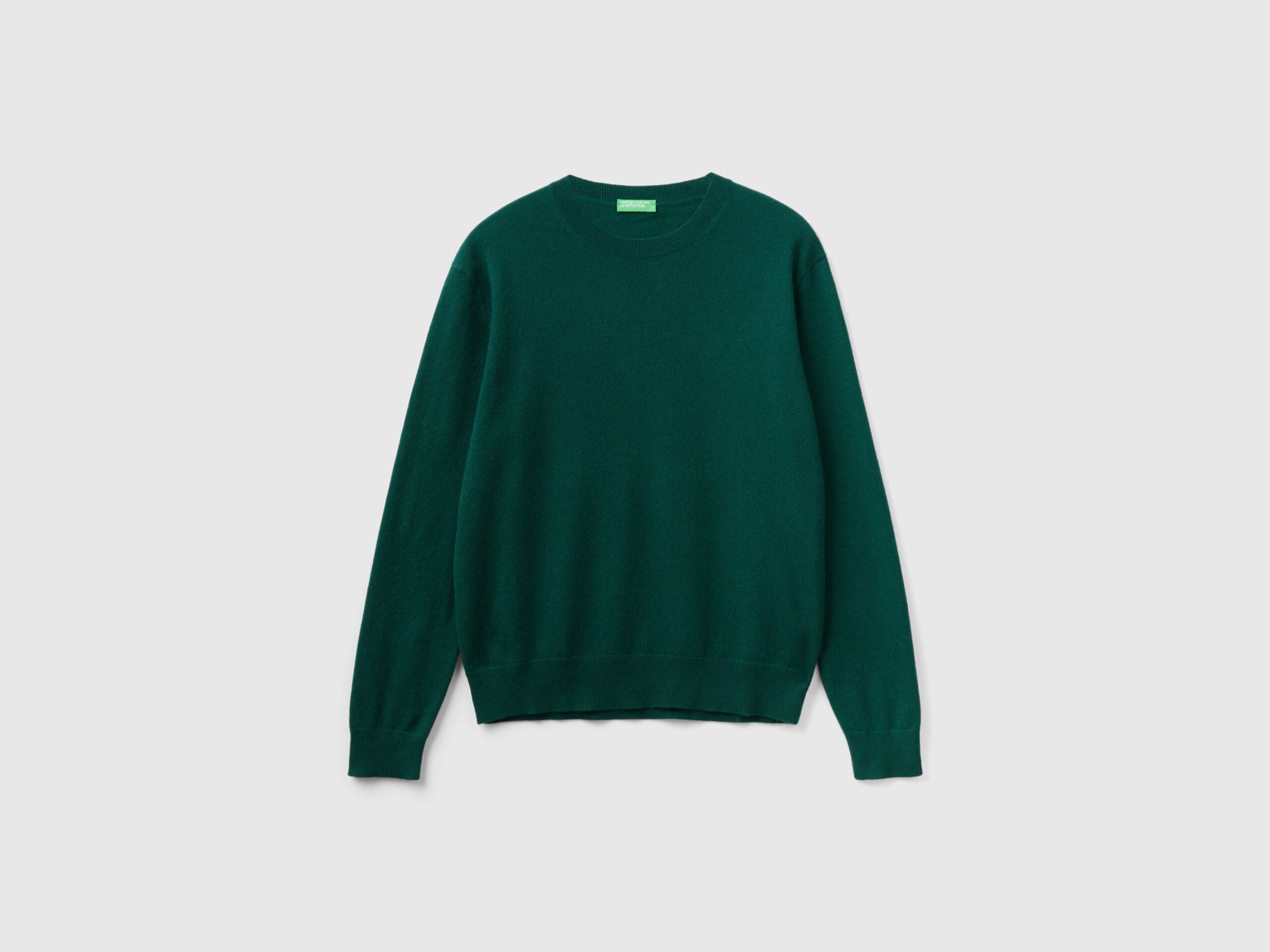 Green sweater outlet
