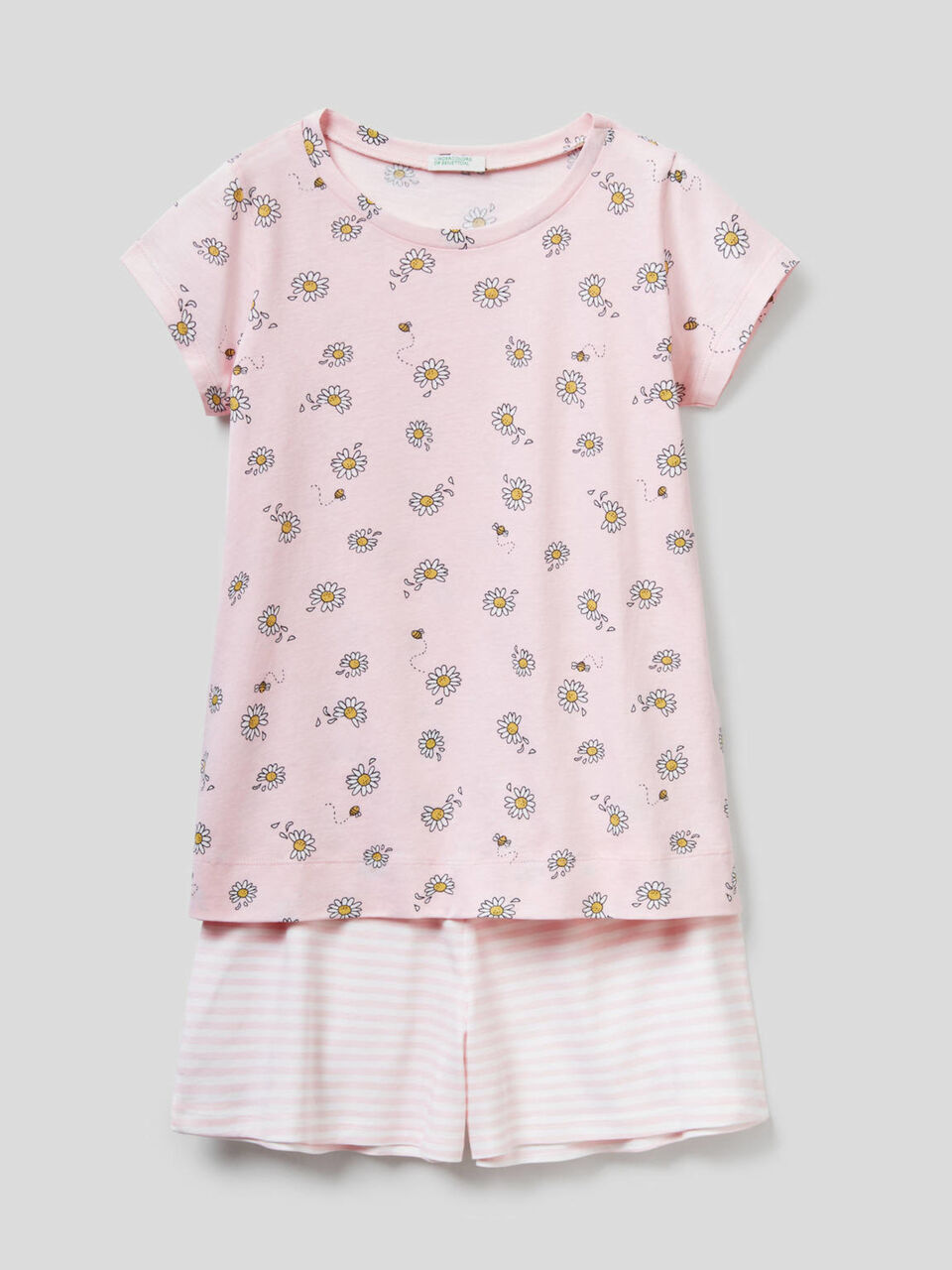 Short pyjamas with pattern print image number 1