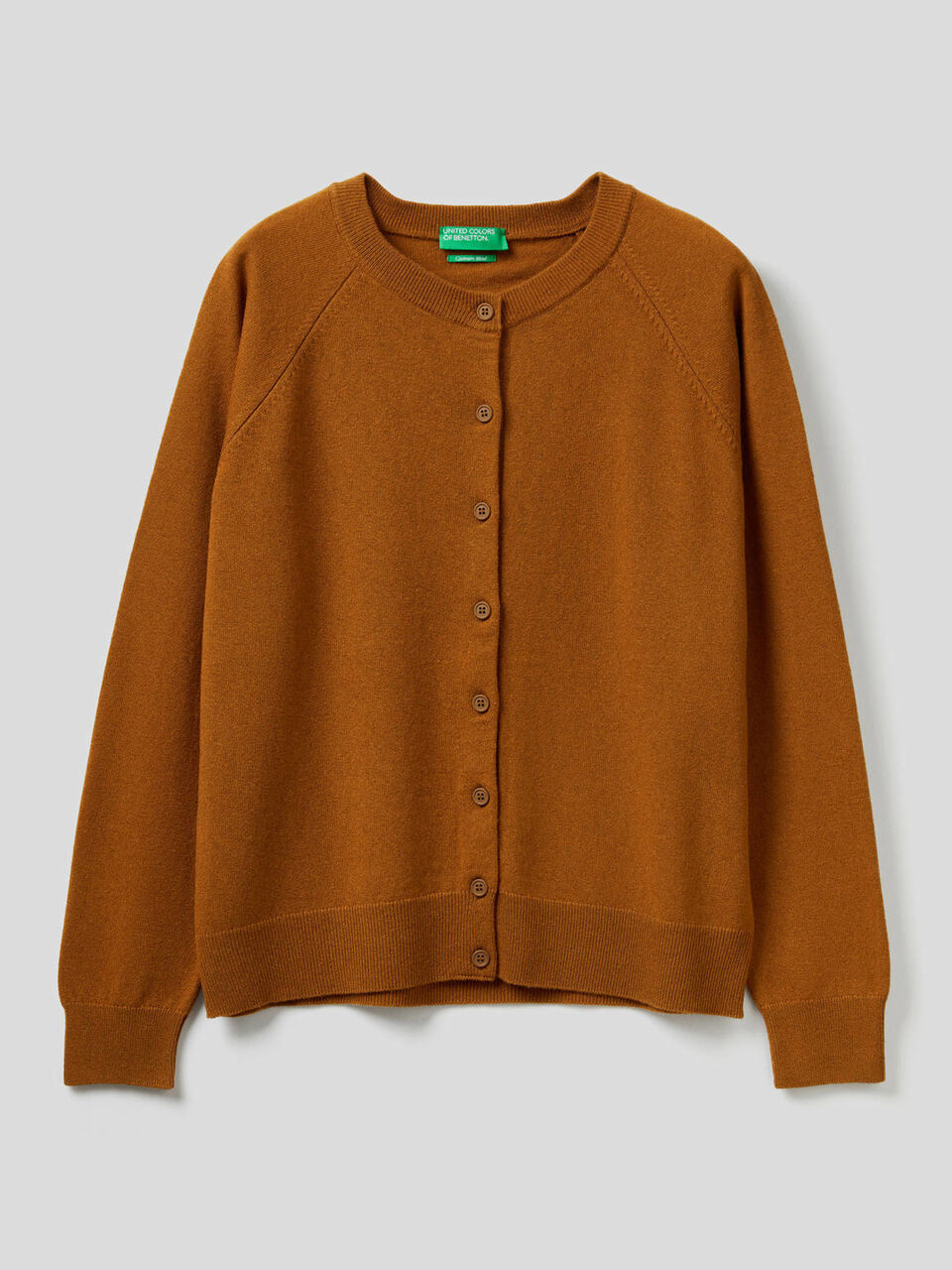 Crew neck in cashmere and wool blend image number 1