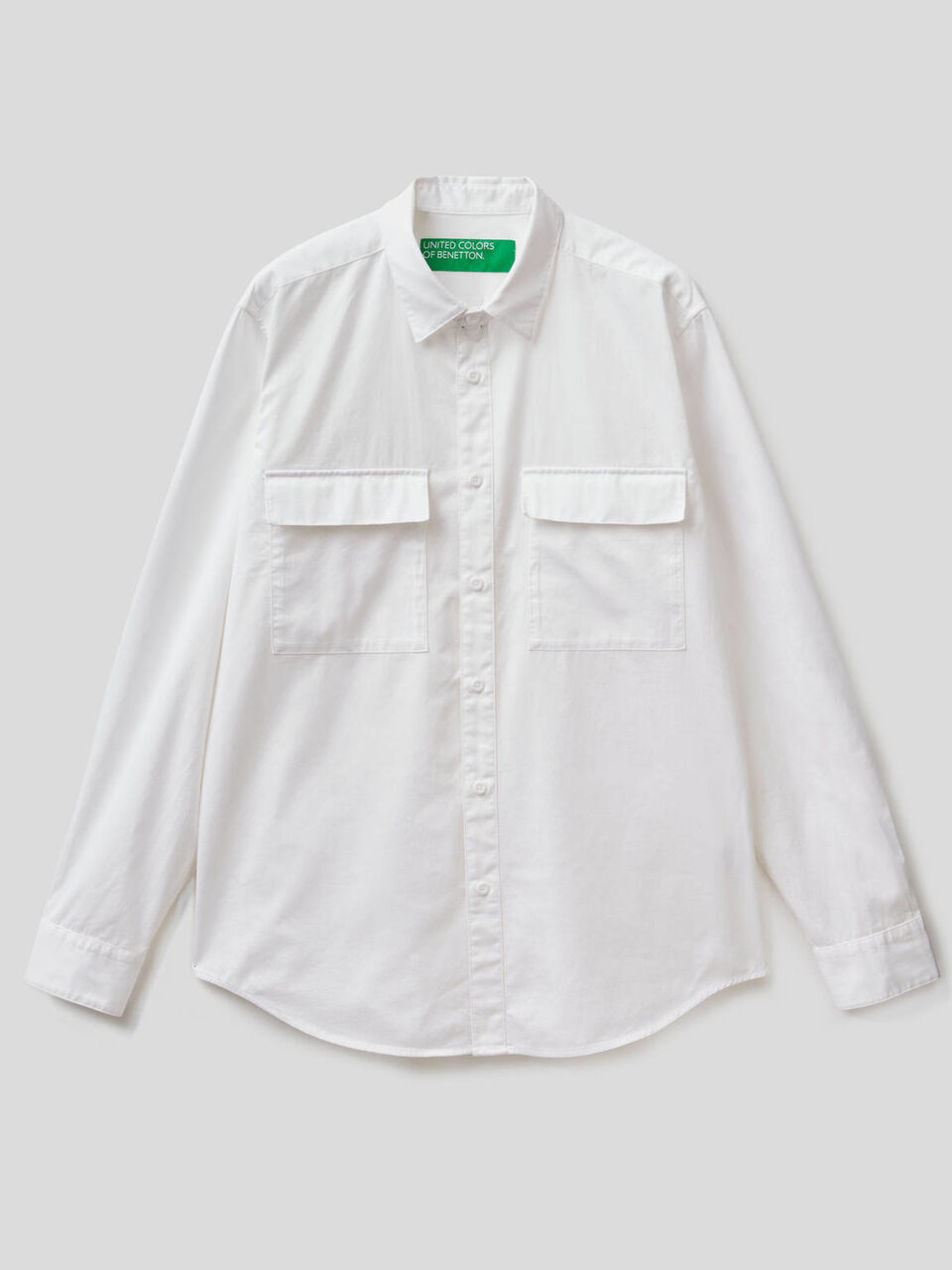 Regular fit shirt with patch pockets image number 1