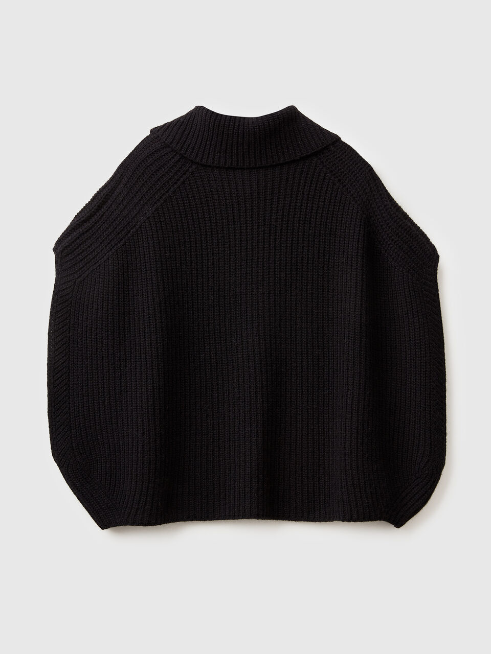 CAPE Women image number null