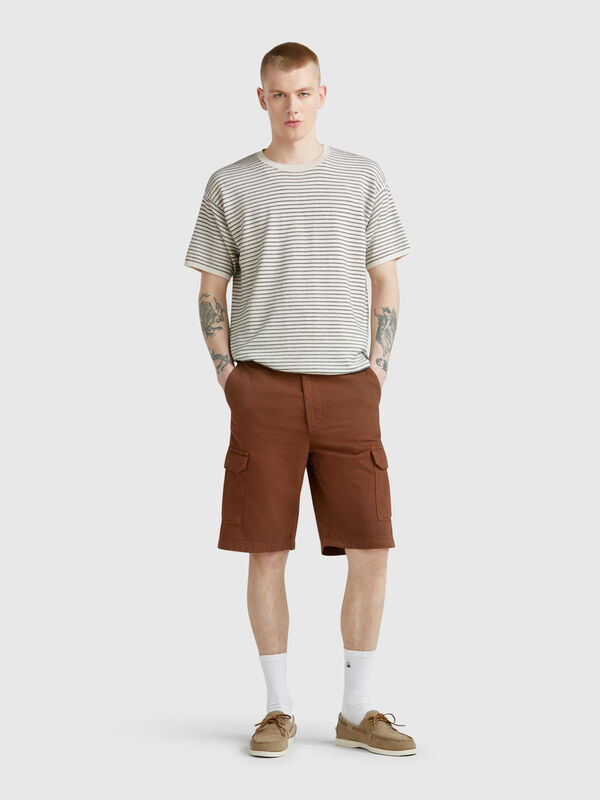 Cotton blend cargo shorts Men
