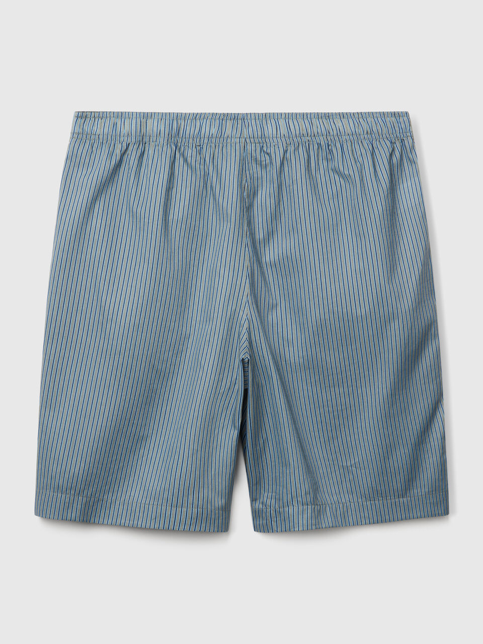 SHORTS Men image number 2