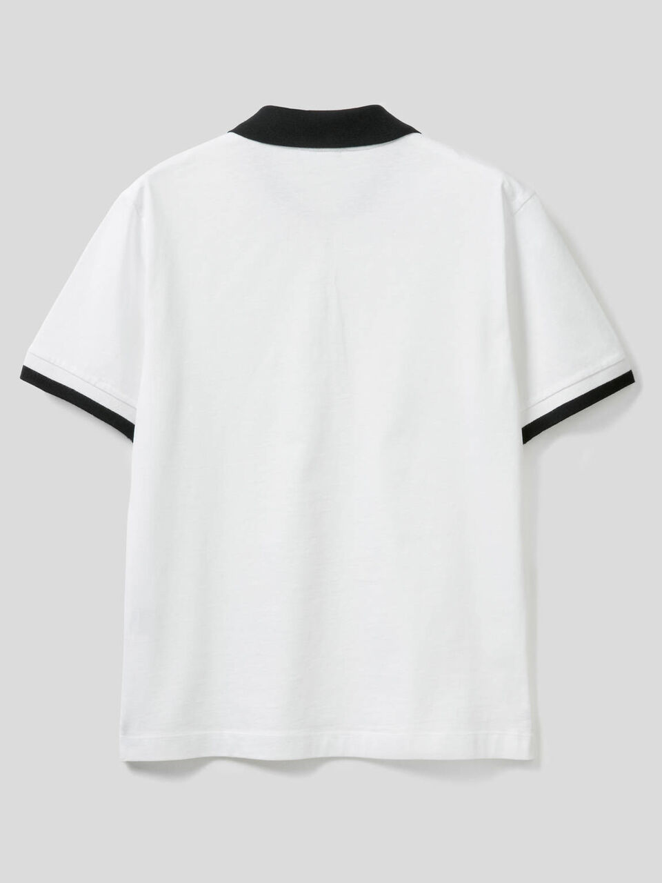 Polo with zip and clashing details image number 2