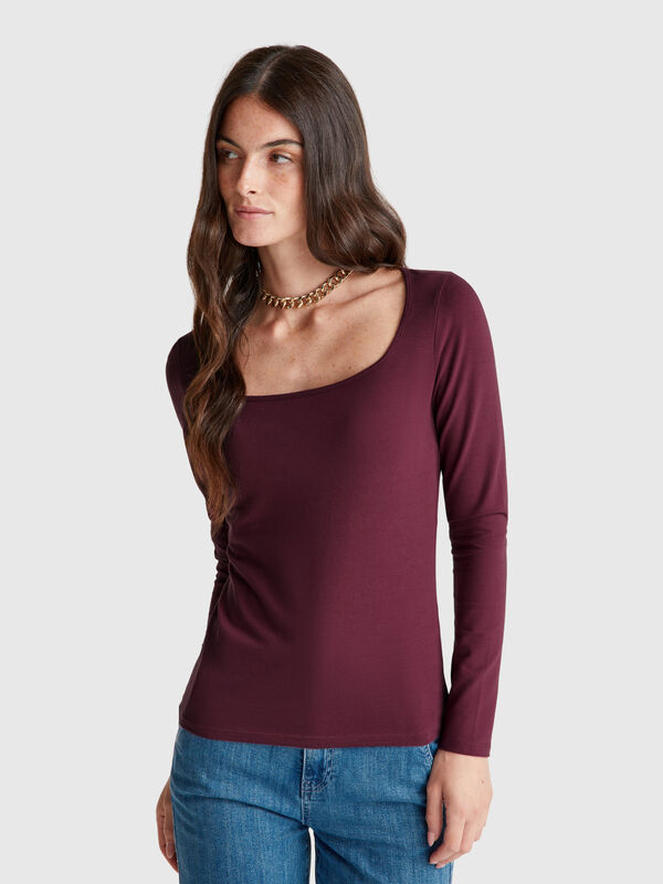 T-shirt with wide neck Women